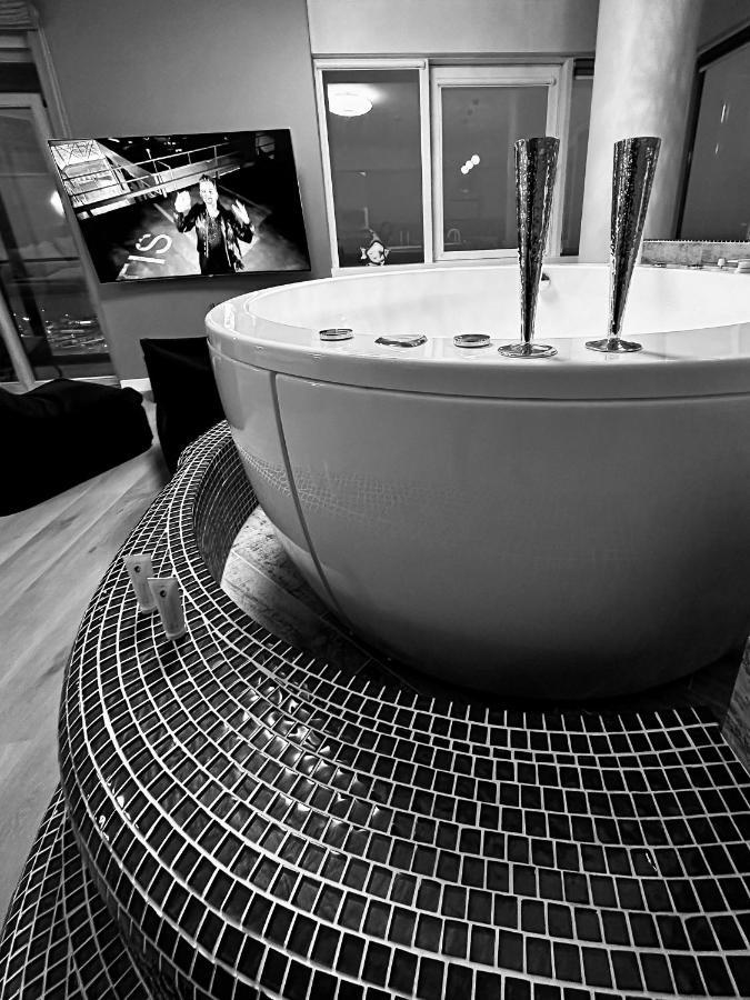 克莱佩达Sky Flat Jacuzzi 27 Floor公寓 外观 照片